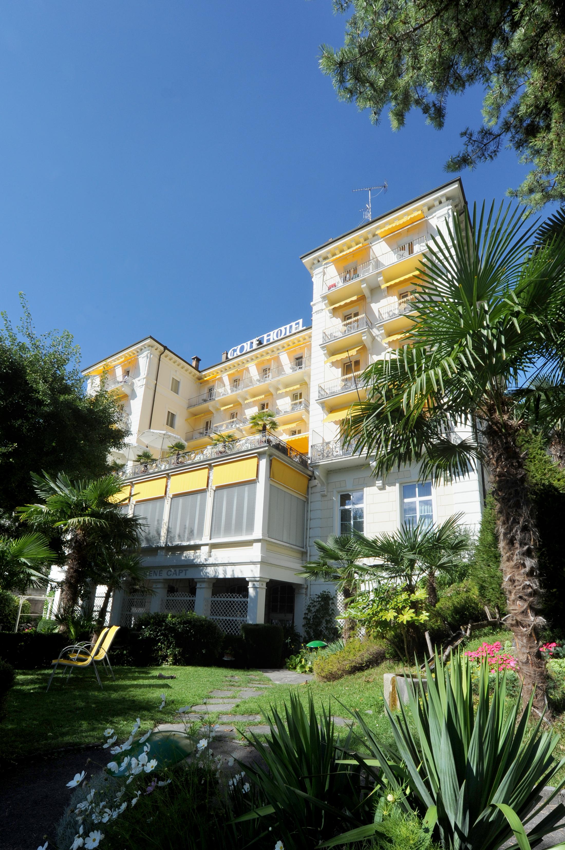 Golf Hotel Rene Capt Монтрё Экстерьер фото